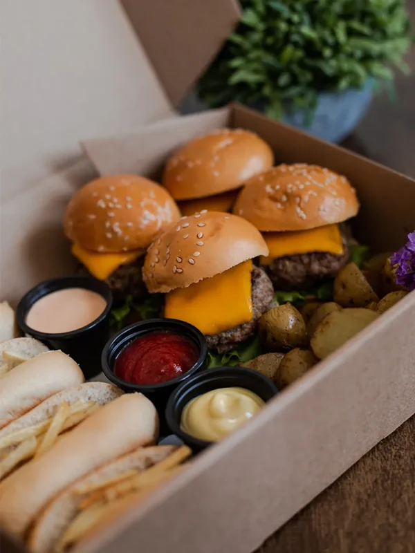 Mini hamburguesas con cremas Burguer Box