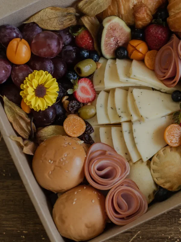 Mini piqueo box con quesos Mini Piqueo Box