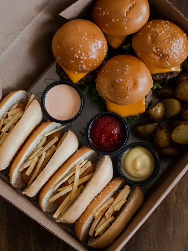 Papas nativas con bocaditos Burguer Box
